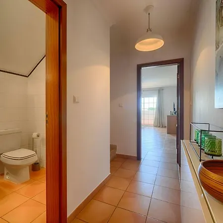 Apartment By The Sea - Mav